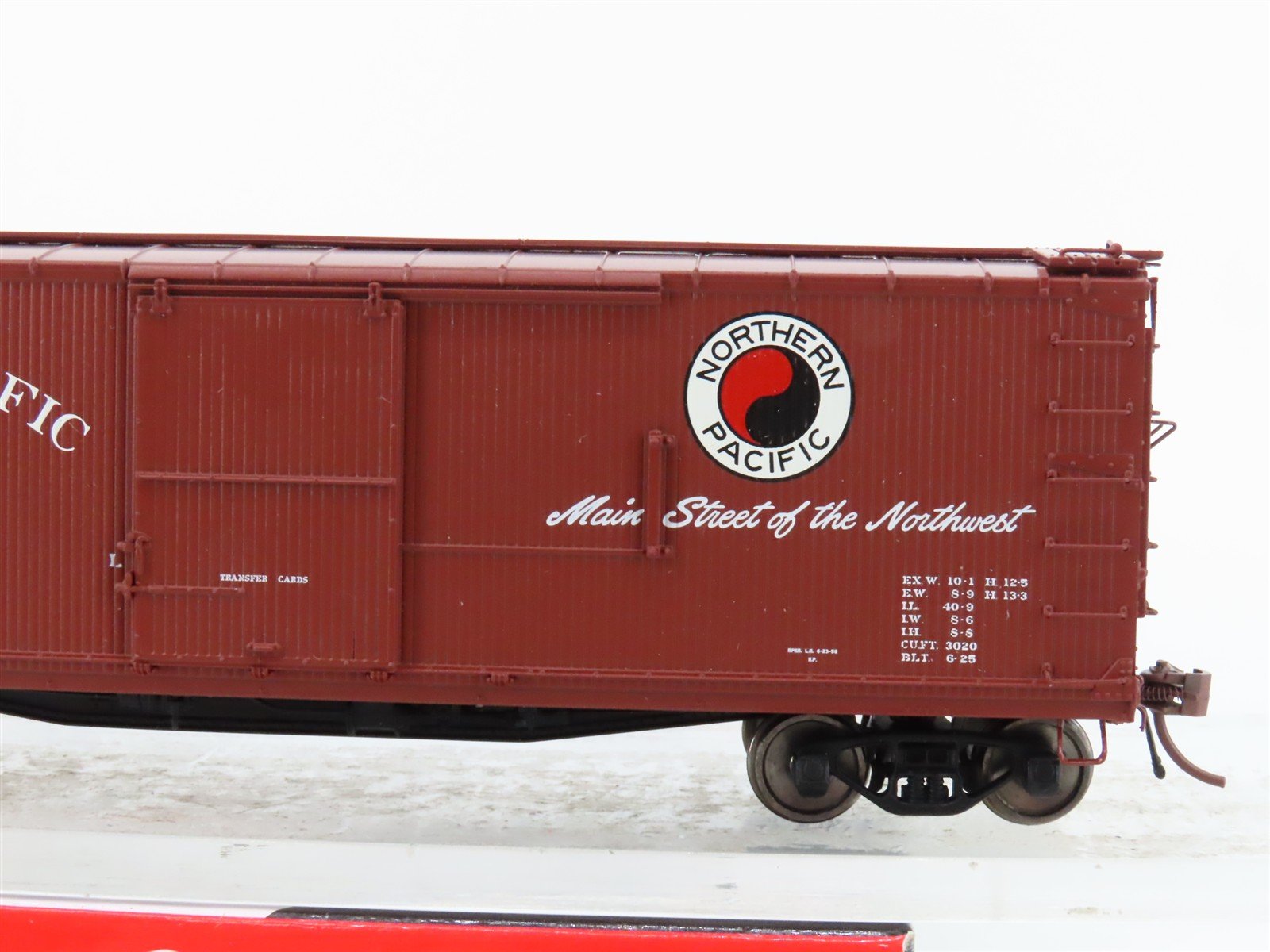 HO Scale Rapido 130012-1 NP 