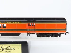 HO Scale Bachmann Spectrum 89031 GN Great Northern Combine Passenger #574