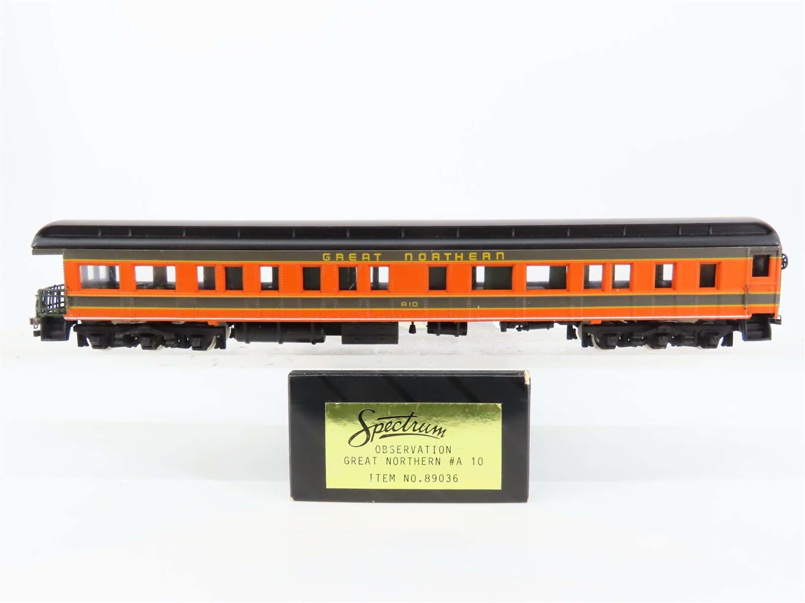 HO Scale Bachmann Spectrum 89036 GN Great Northern Observation Passenger #A10