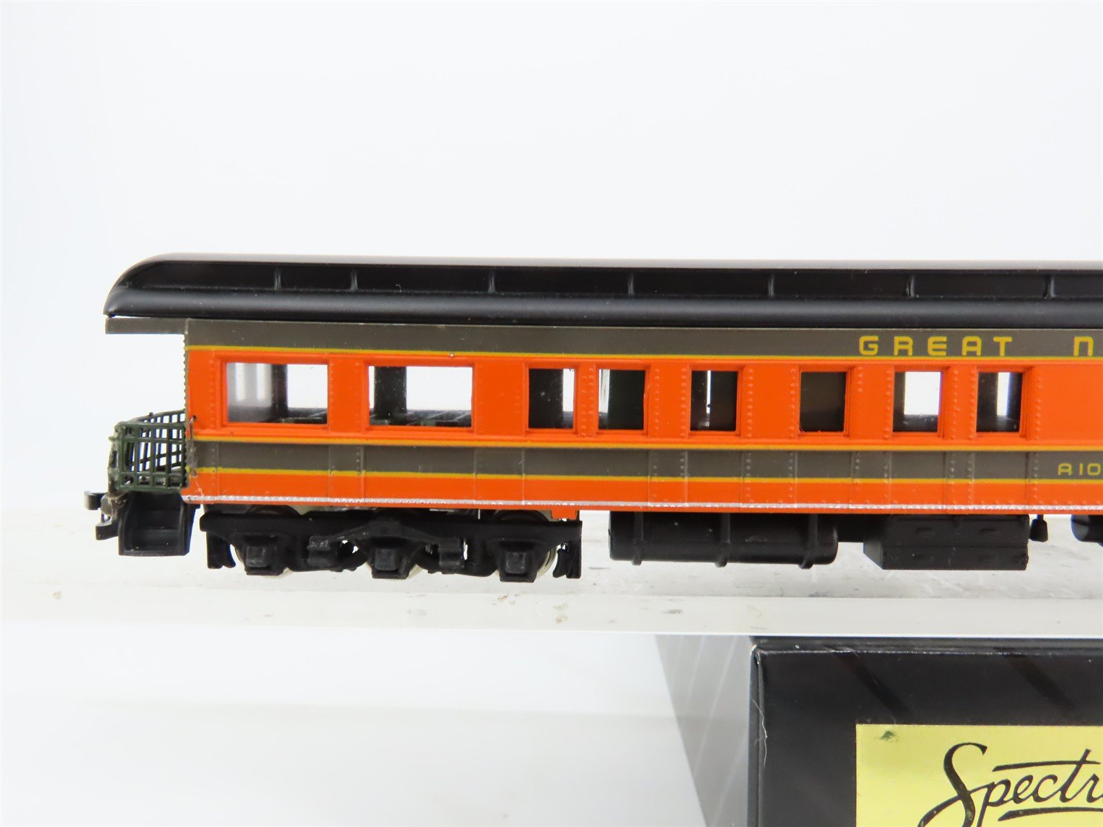 HO Scale Bachmann Spectrum 89036 GN Great Northern Observation Passenger #A10