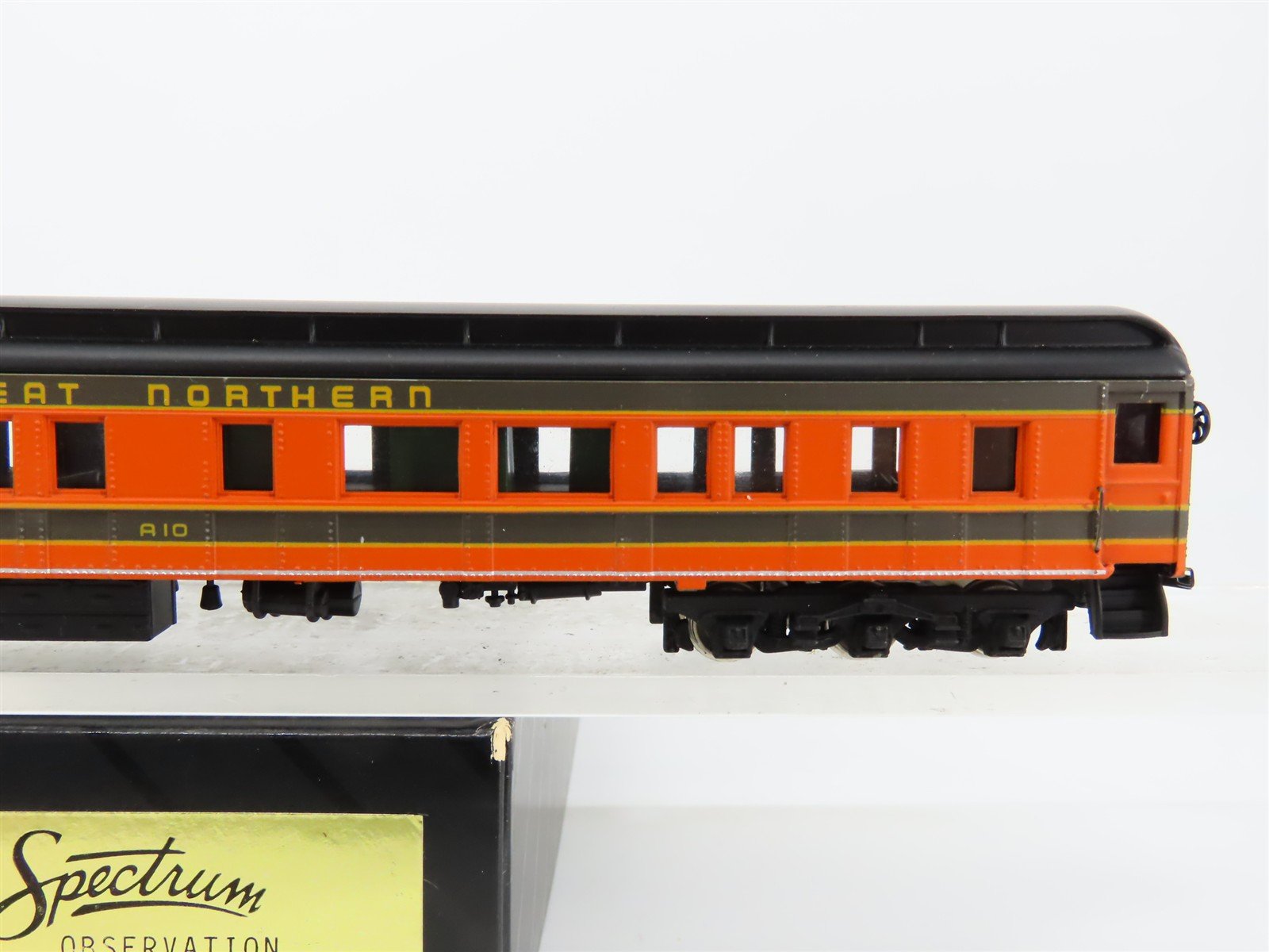 HO Scale Bachmann Spectrum 89036 GN Great Northern Observation Passenger #A10