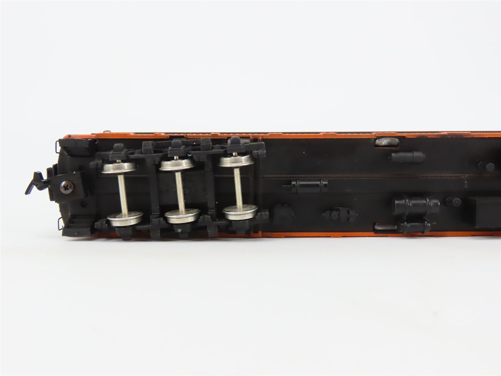 HO Scale Bachmann Spectrum 89036 GN Great Northern Observation Passenger #A10