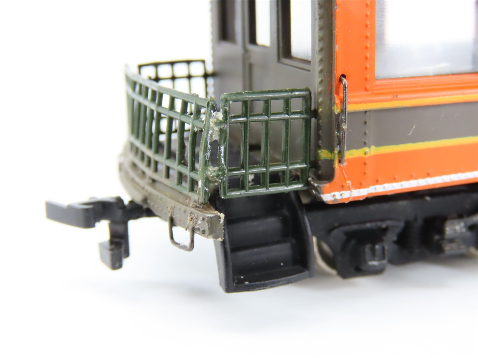 HO Scale Bachmann Spectrum 89036 GN Great Northern Observation Passenger #A10