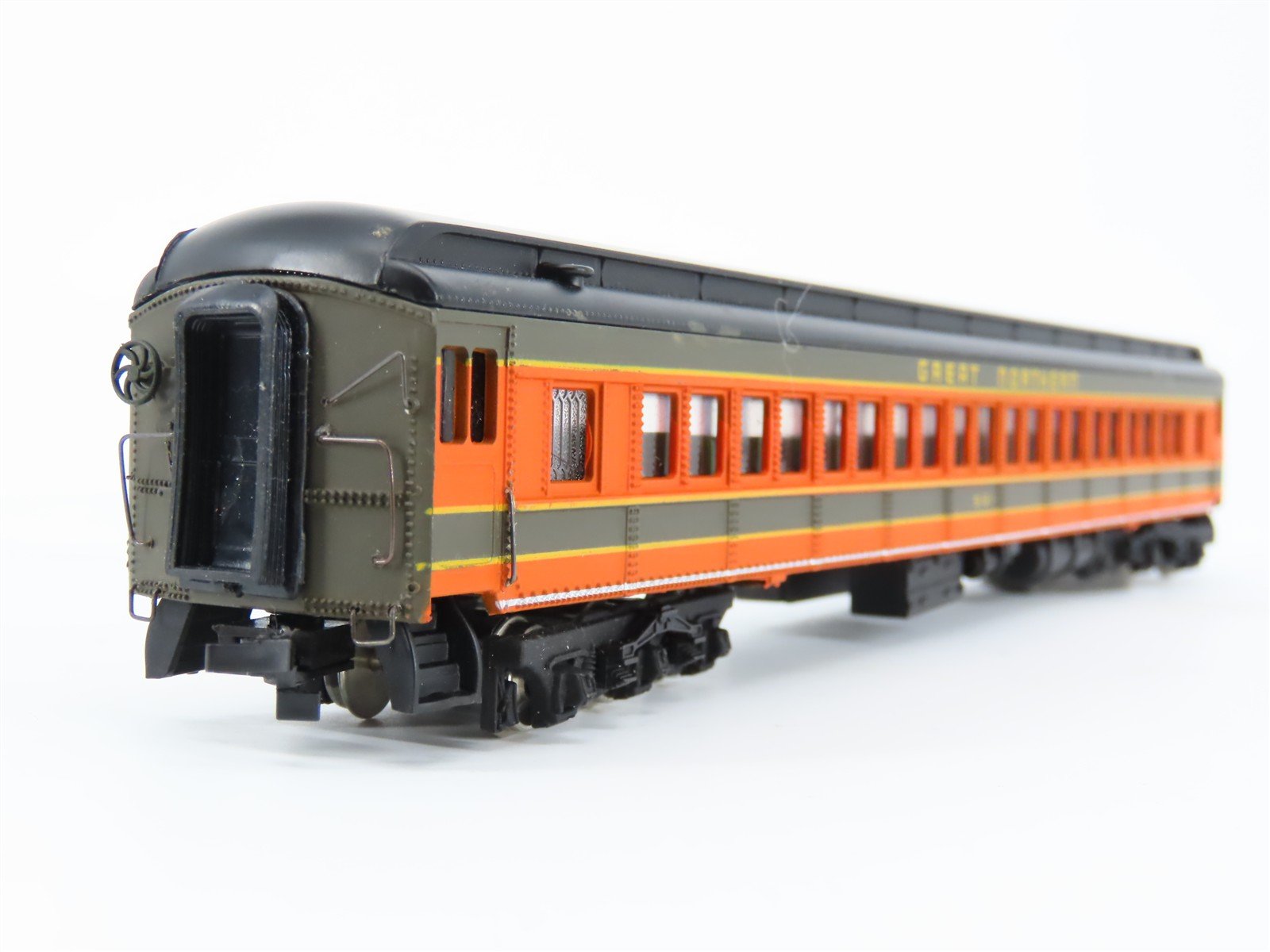 HO Scale Bachmann Spectrum 89032 GN Great Northern Coach Passenger Car #961