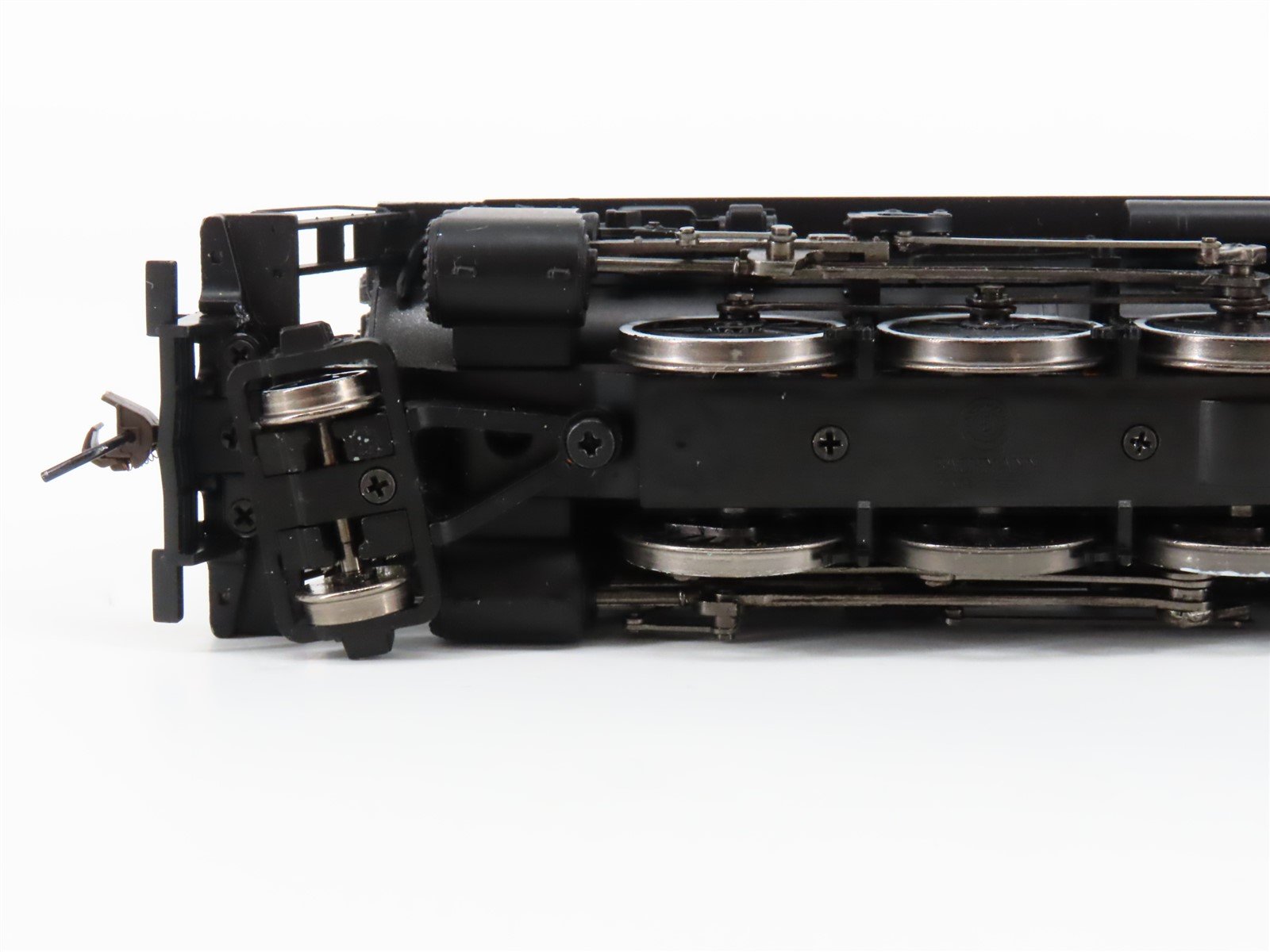 HO Bachmann 52401 NKP Nickel Plate Road 2-8-4 Steam Loco #765 w/ DCC & Sound