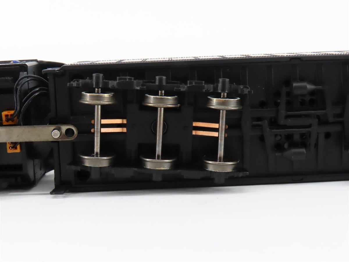 HO Bachmann 52401 NKP Nickel Plate Road 2-8-4 Steam Loco #765 w/ DCC &amp; Sound