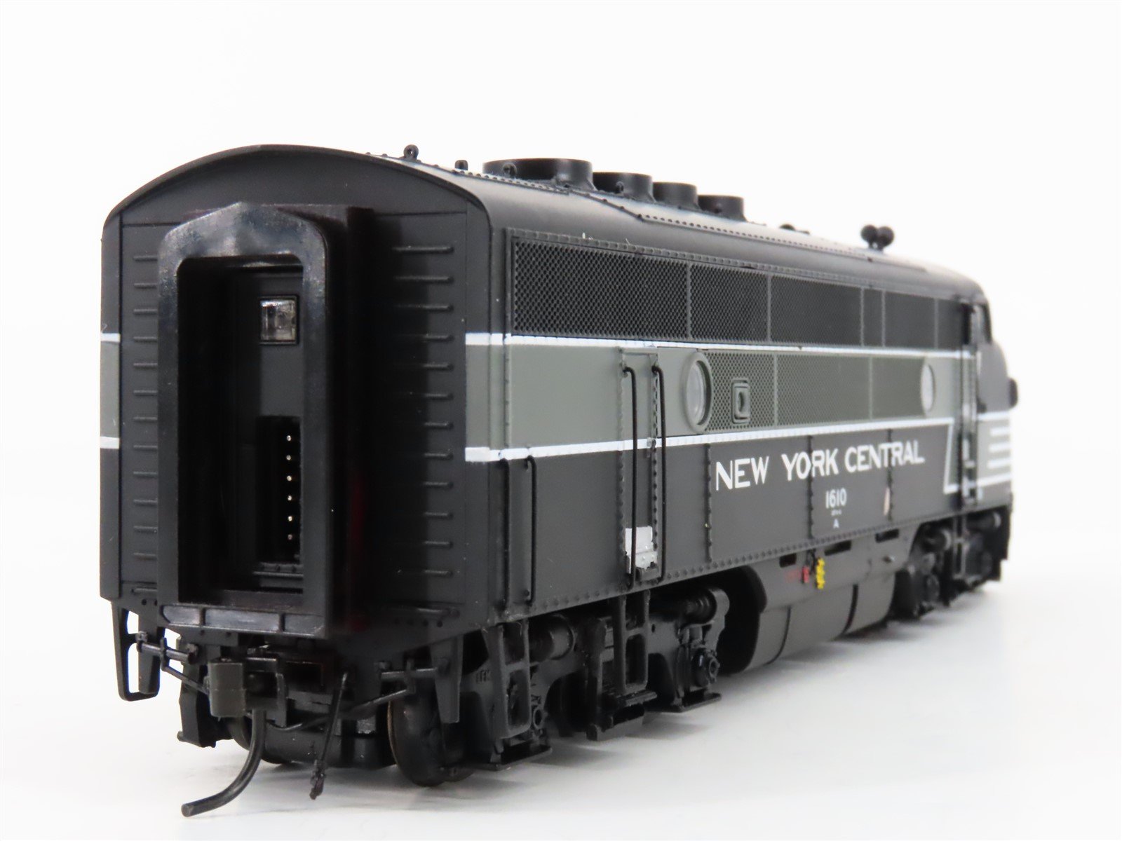 HO Scale Precision Craft 305 NYC Railway F3 A/B Diesel Locomotive Set DCC ONLY