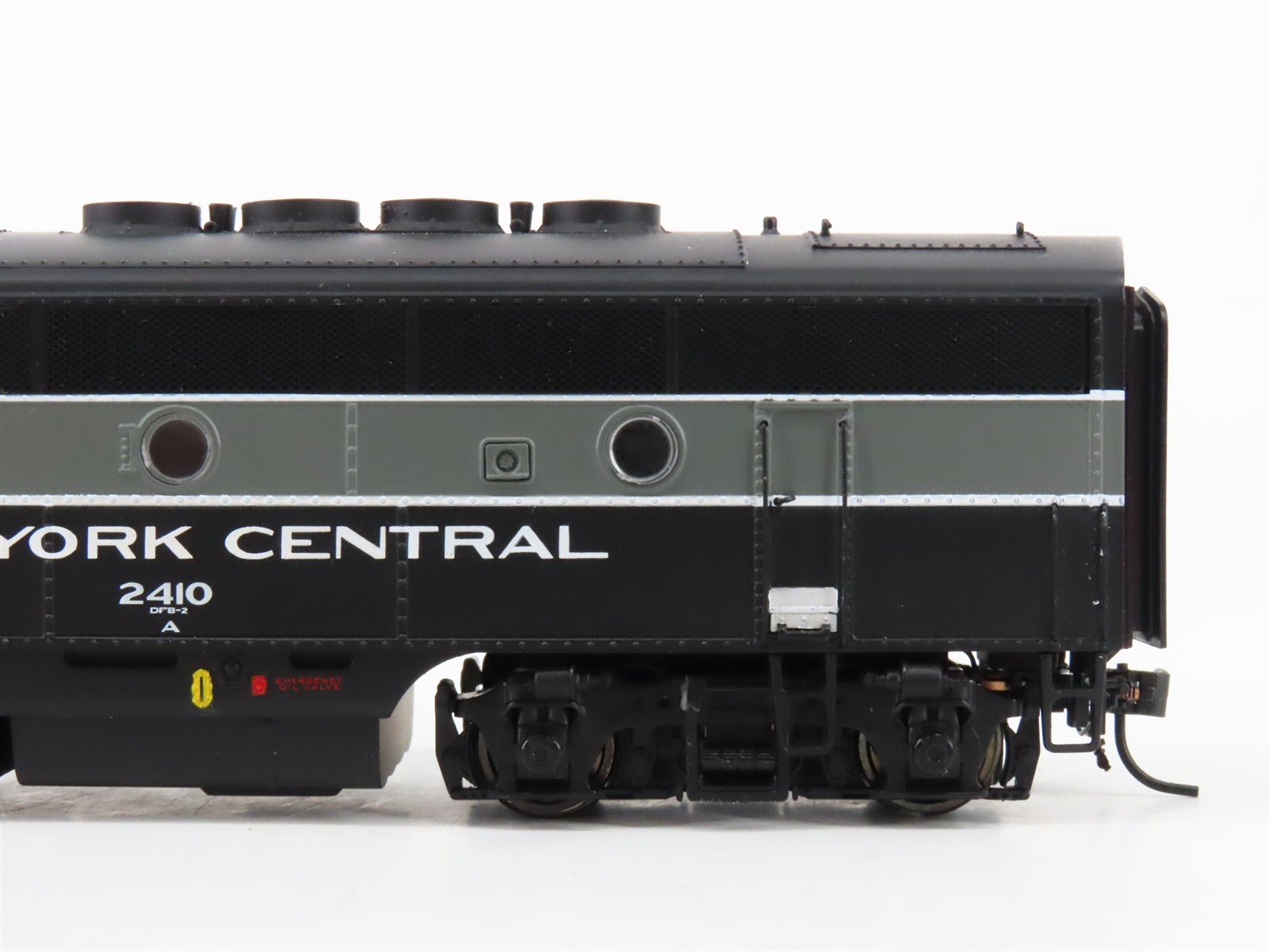 HO Scale Precision Craft 305 NYC Railway F3 A/B Diesel Locomotive Set DCC ONLY