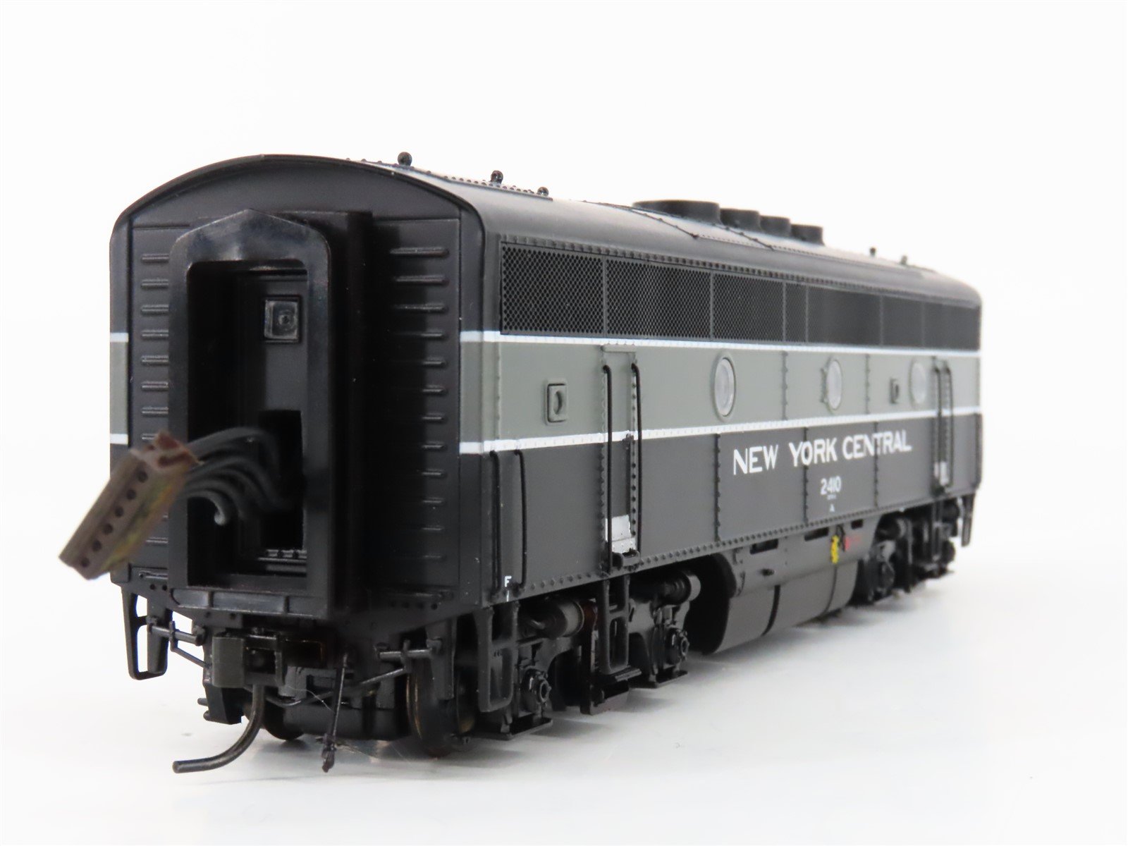 HO Scale Precision Craft 305 NYC Railway F3 A/B Diesel Locomotive Set DCC ONLY