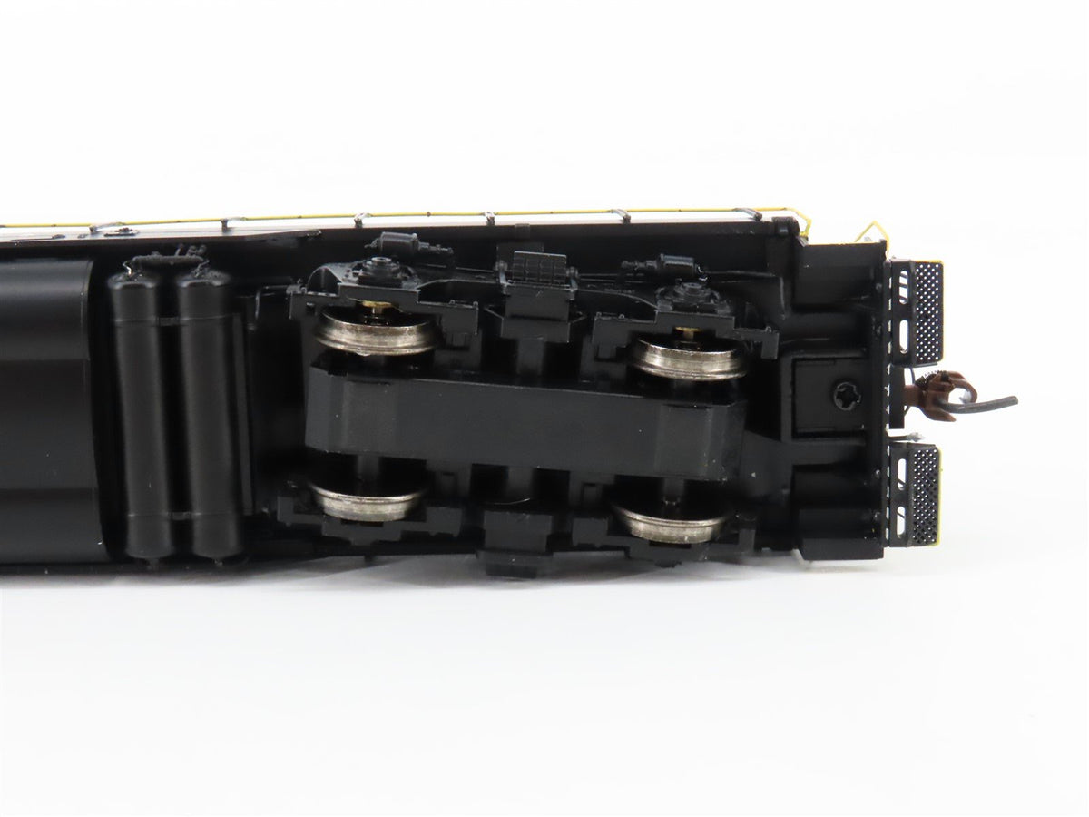 HO Scale Athearn Genesis G62751 NYC GP9 Diesel Locomotive #6005 w/ DCC &amp; Sound