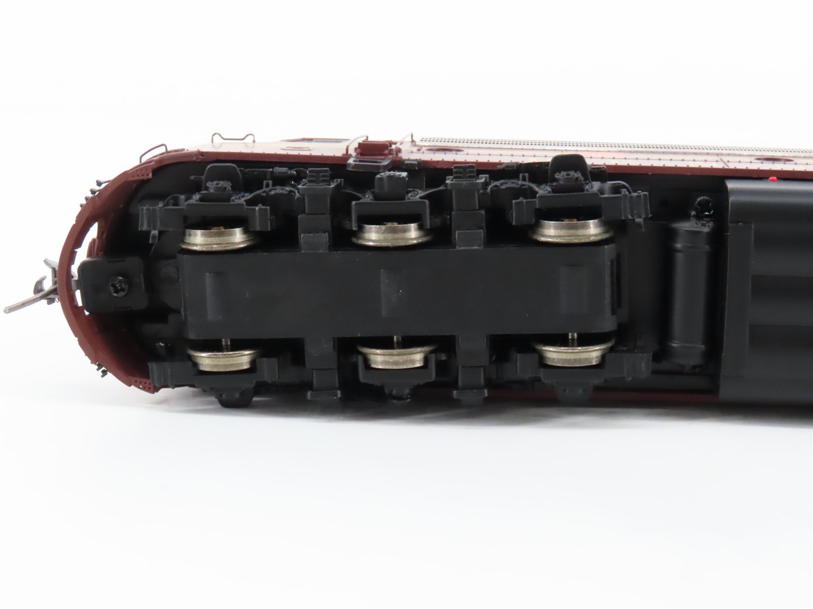 HO Walthers Proto 920-42352 PRR Pennsylvania E8A Diesel #5711A w/ DCC & Sound