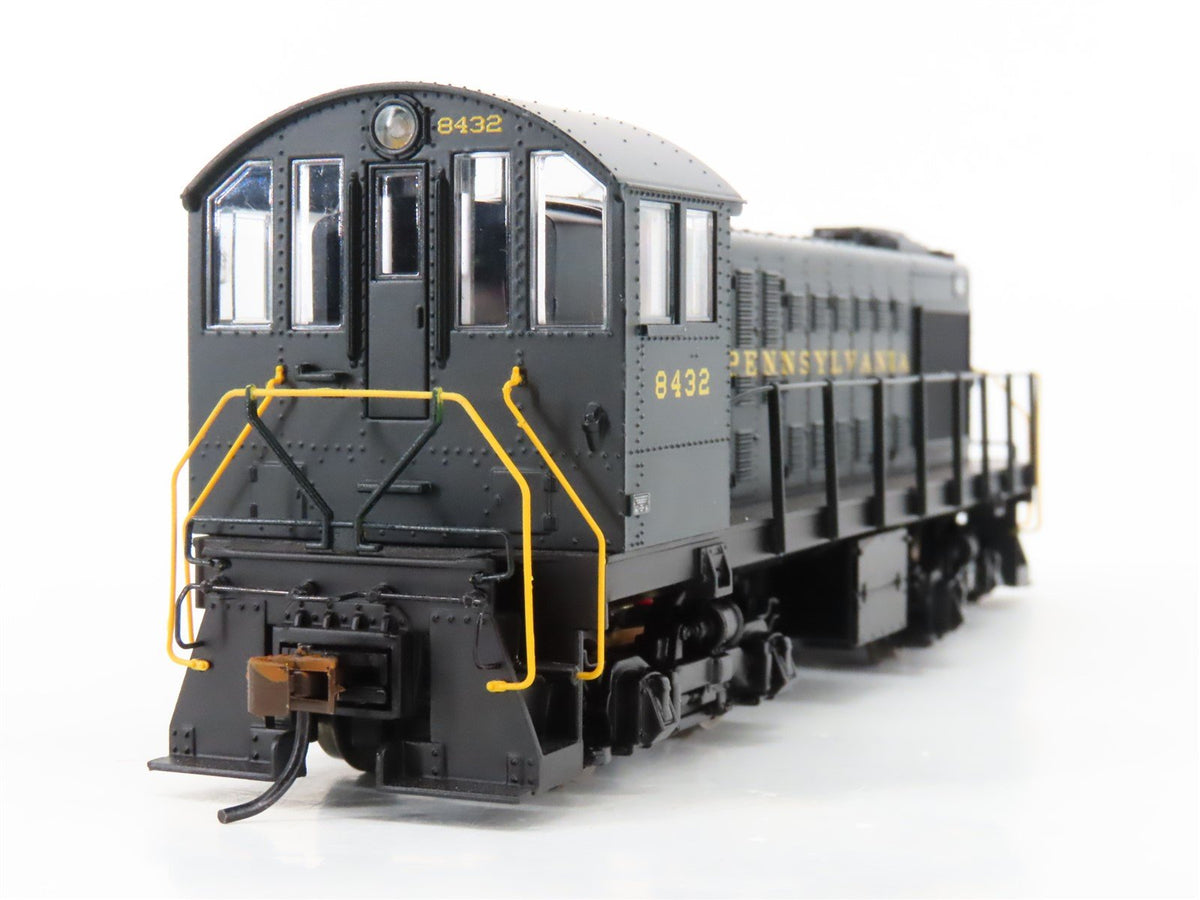 HO Scale Bachmann 63403 PRR Railway S4 Diesel Locomotive #8432 w/ DCC &amp; Sound
