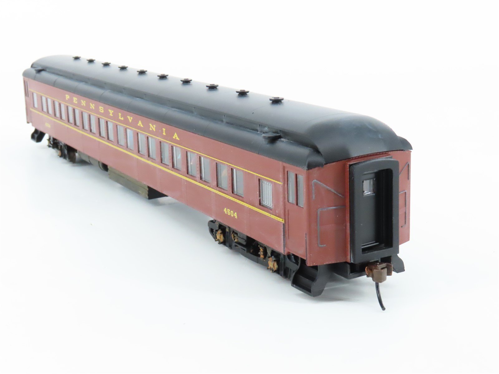 HO Bachmann 13707 PRR Pennsylvania 72' Coach Passenger Car #4504 Weathered