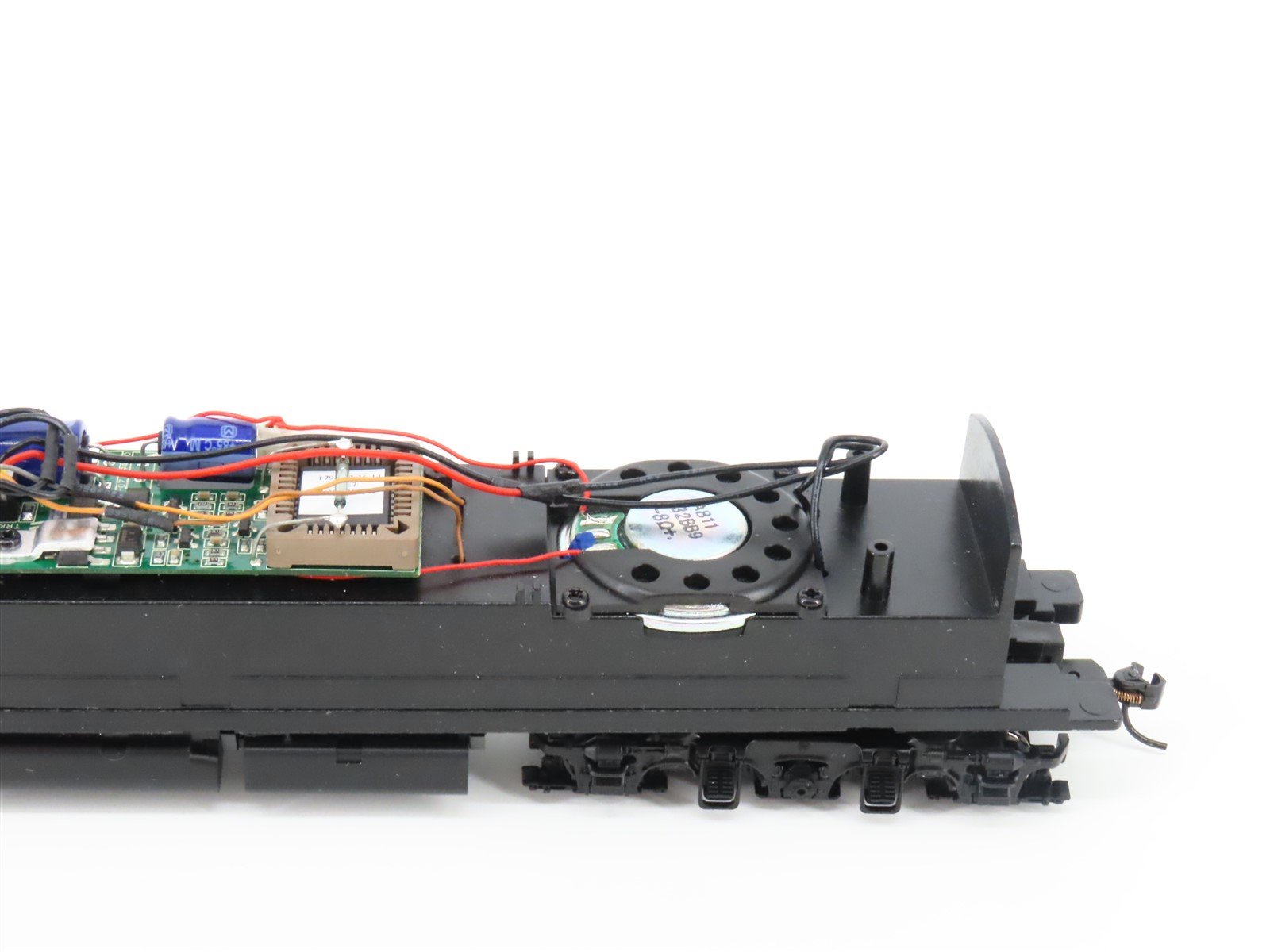 HO Scale Proto 2000 920-40951 MILW Milwaukee Road E7A Diesel #19B w/ DCC & Sound