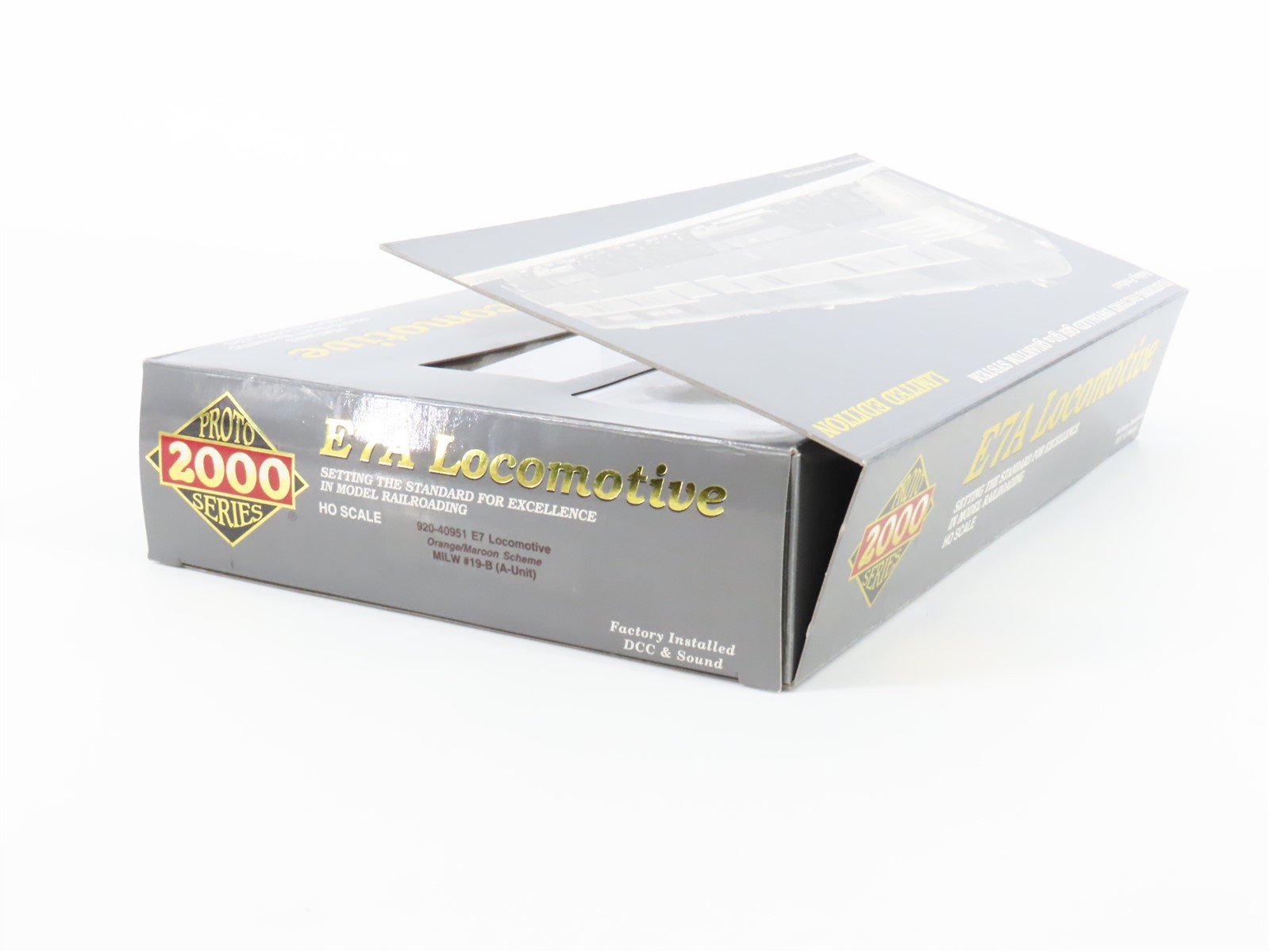 HO Scale Proto 2000 920-40951 MILW Milwaukee Road E7A Diesel #19B w/ DCC & Sound