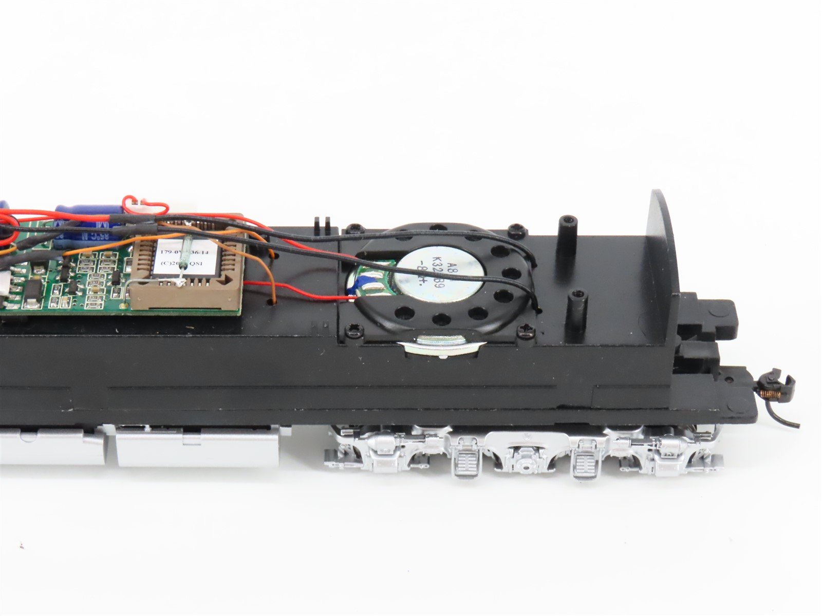 HO Scale Proto 2000 920-40975 MILW Milwaukee Road E7A Diesel #20A w/ DCC & Sound