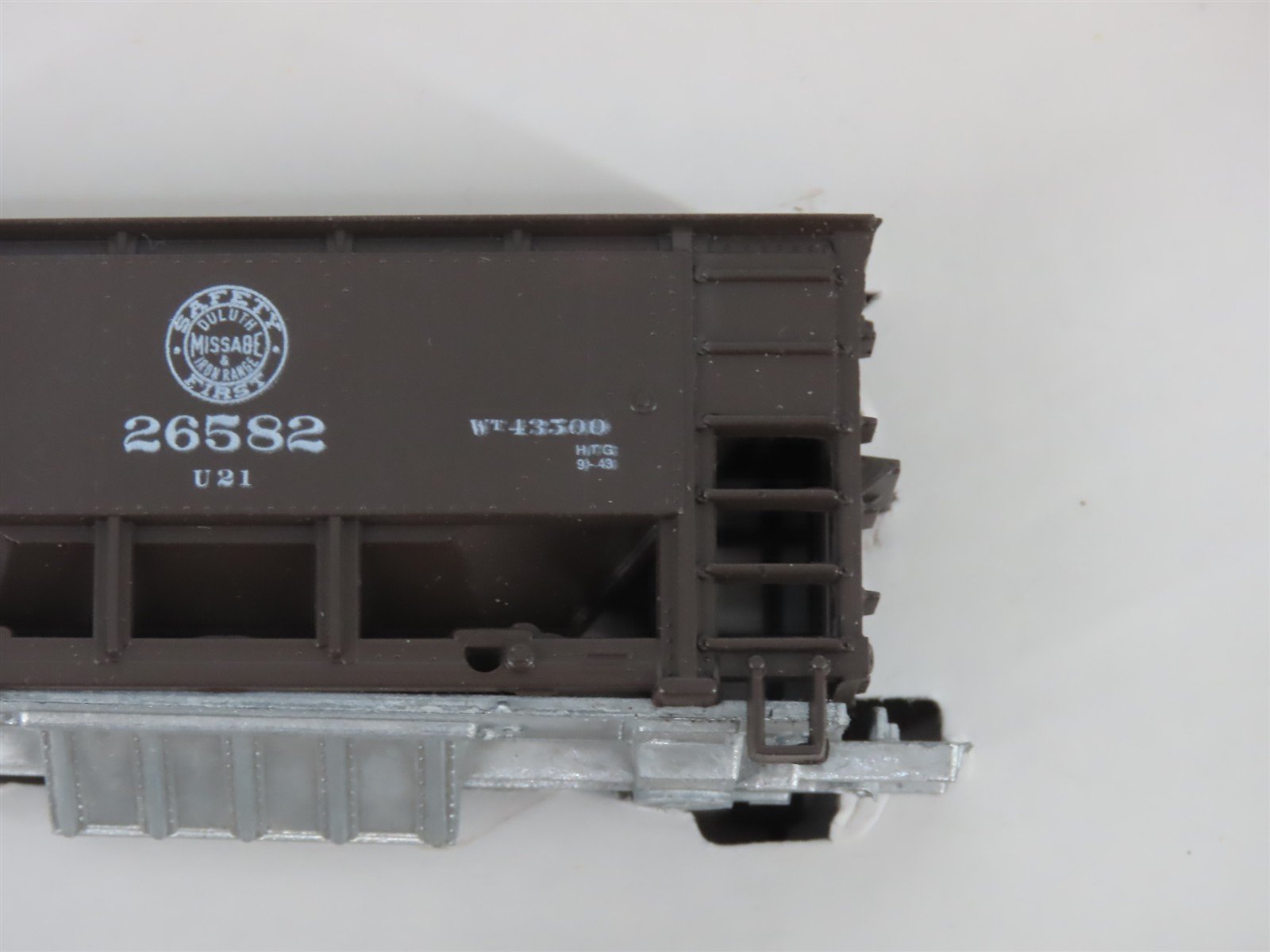 HO Scale Roundhouse Kit #1323 DM&IR Missabe Road 26' Ore Car #26582