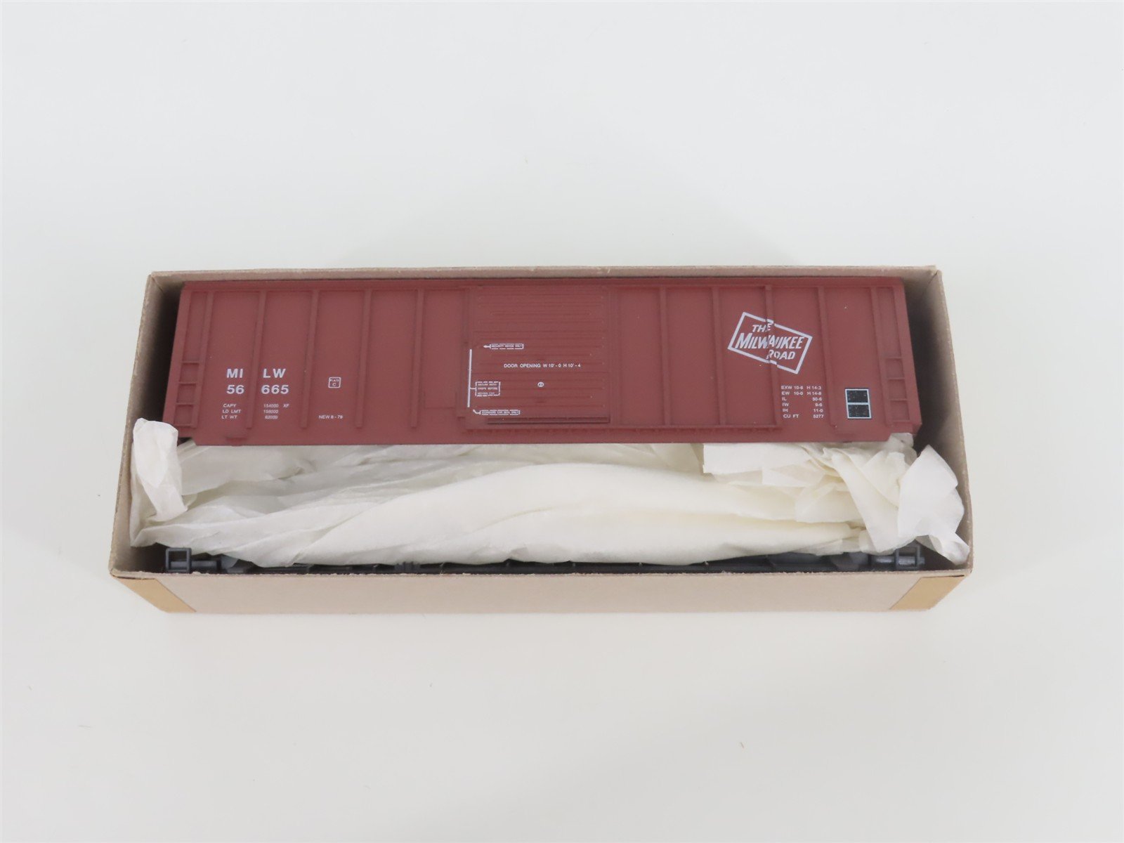 HO Scale Roundhouse Kit #1902 MILW Milwaukee Road PS 50' Rib Side Box Car #56665