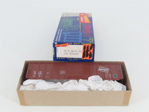 HO Scale Roundhouse Kit #1902 MILW Milwaukee Road PS 50' Rib Side Box Car #56665