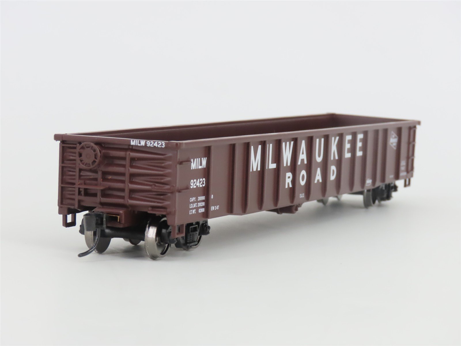 HO Walthers Mainline 910-6158 MILW Milwaukee Road 53' Smooth-Side Gondola #92423