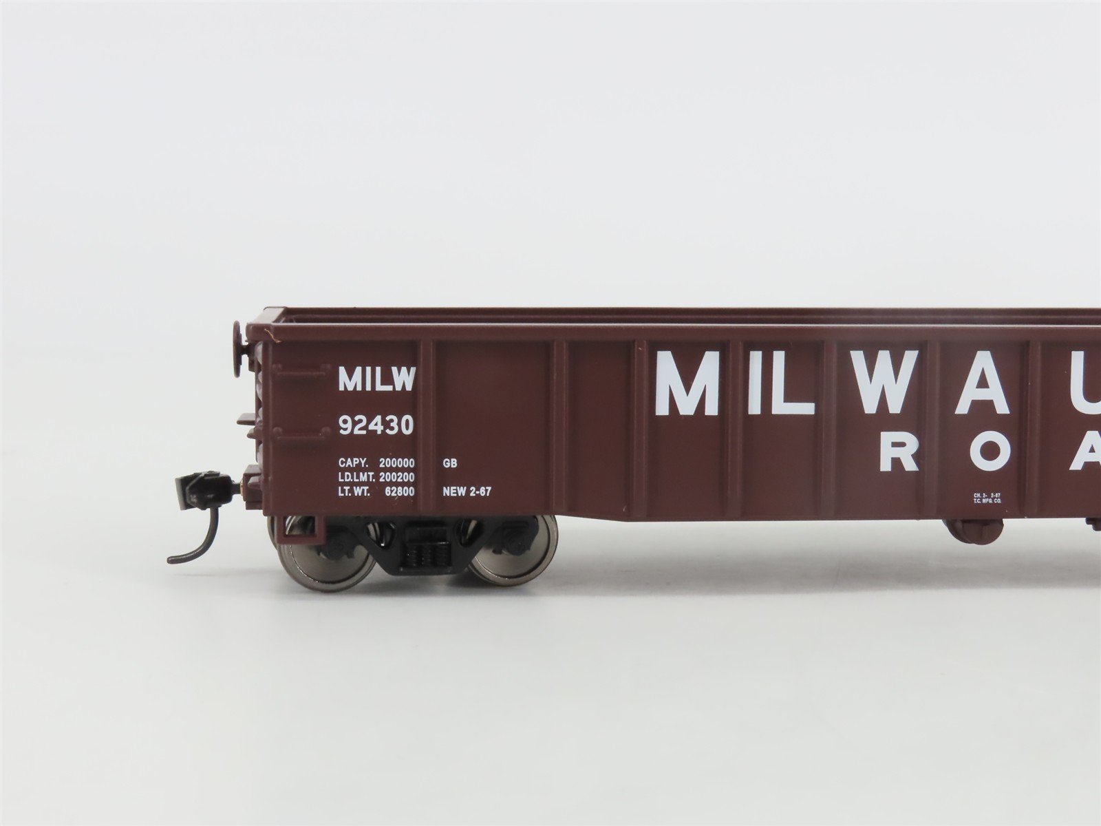 HO Walthers Mainline 910-6159 MILW Milwaukee Road 53' Smooth-Side Gondola #92430