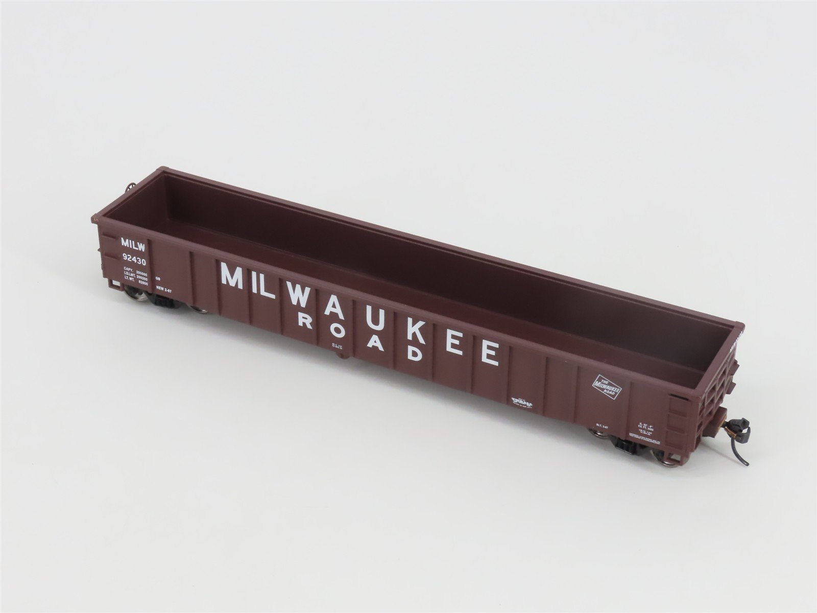 HO Walthers Mainline 910-6159 MILW Milwaukee Road 53' Smooth-Side Gondola #92430