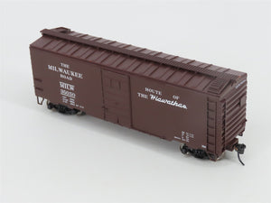 HO Walthers Mainline 910-1404 MILW 