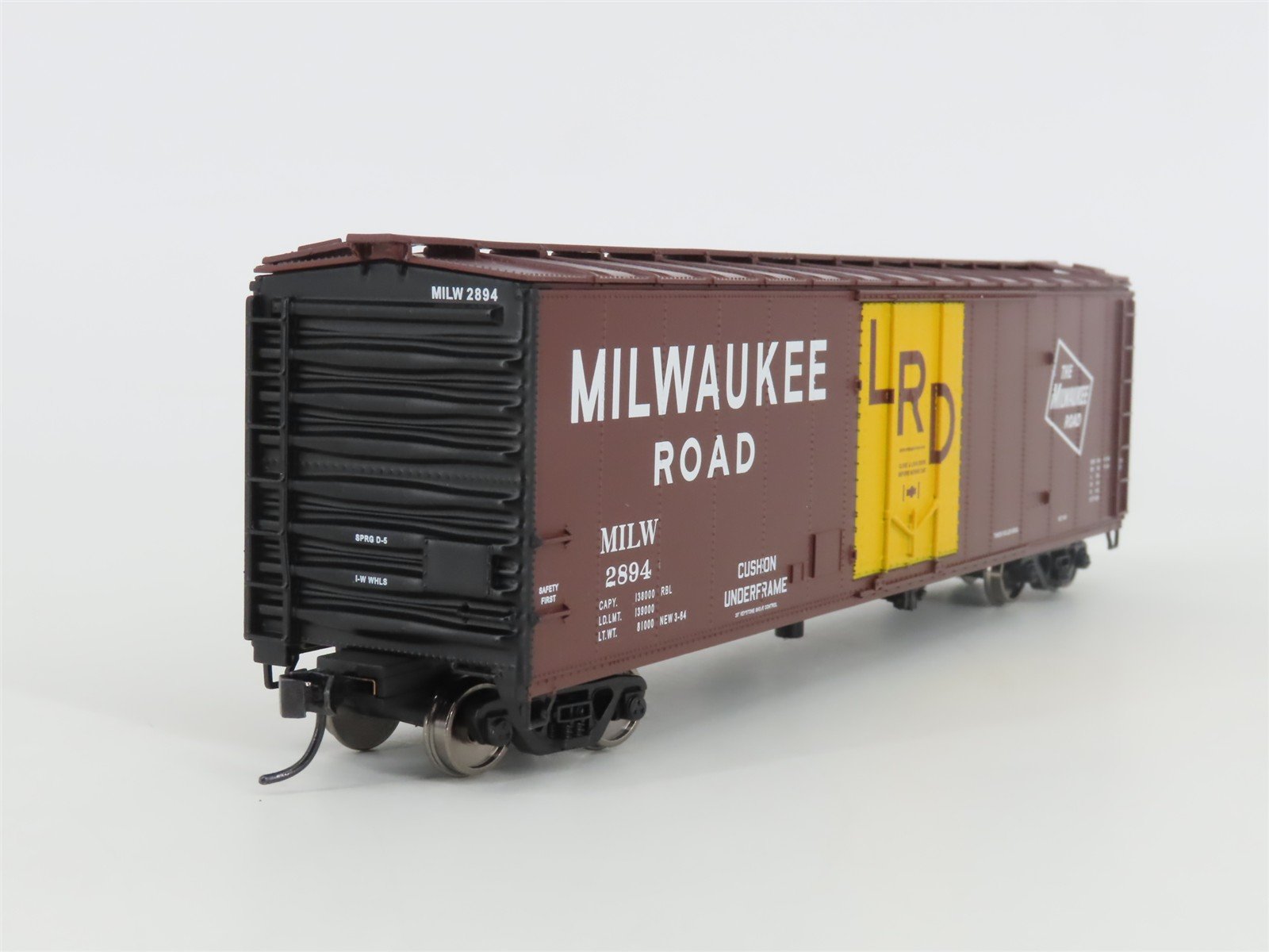 HO Walthers Mainline 910-2840 MILW Milwaukee Rd PC&F 50' Insulated Box Car #2894