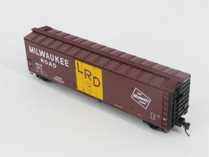 HO Walthers Mainline 910-2840 MILW Milwaukee Rd PC&F 50' Insulated Box Car #2894