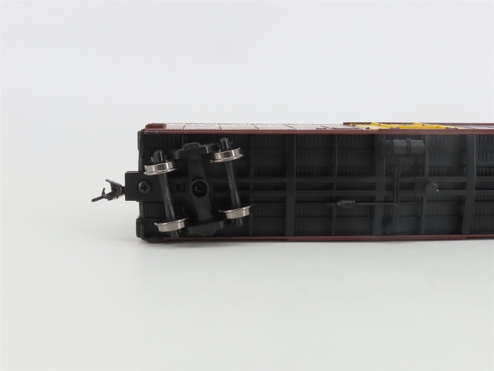 HO Walthers Mainline 910-2840 MILW Milwaukee Rd PC&F 50' Insulated Box Car #2894