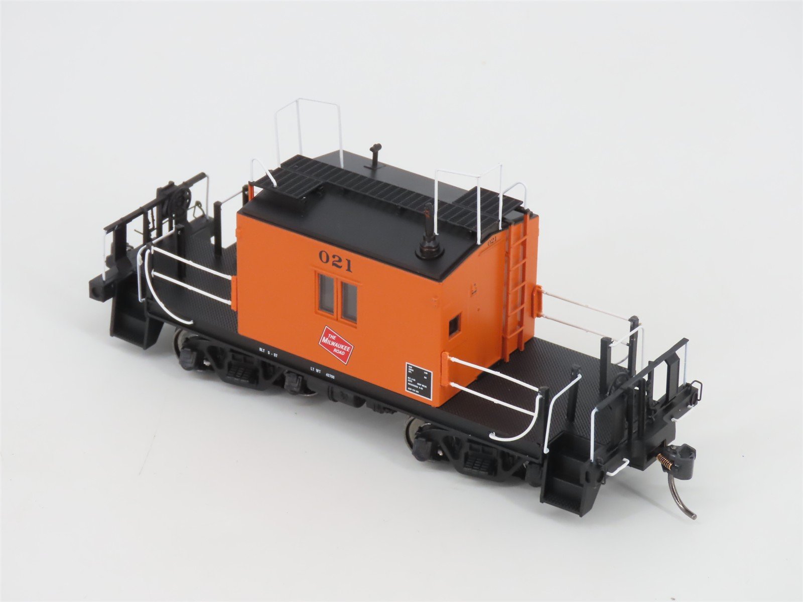 HO Scale Fox Valley FVM 31168 MILW Milwaukee Road Transfer Caboose #021