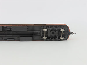 HO Scale Rivarossi 6550/0 MILW Milwaukee Road REA Baggage Passenger Car #2712