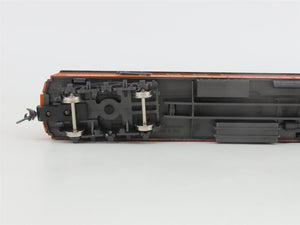 HO Scale Rivarossi 6017/0 CM&STP MILW Milwaukee Road RPO/Baggage Passenger #650