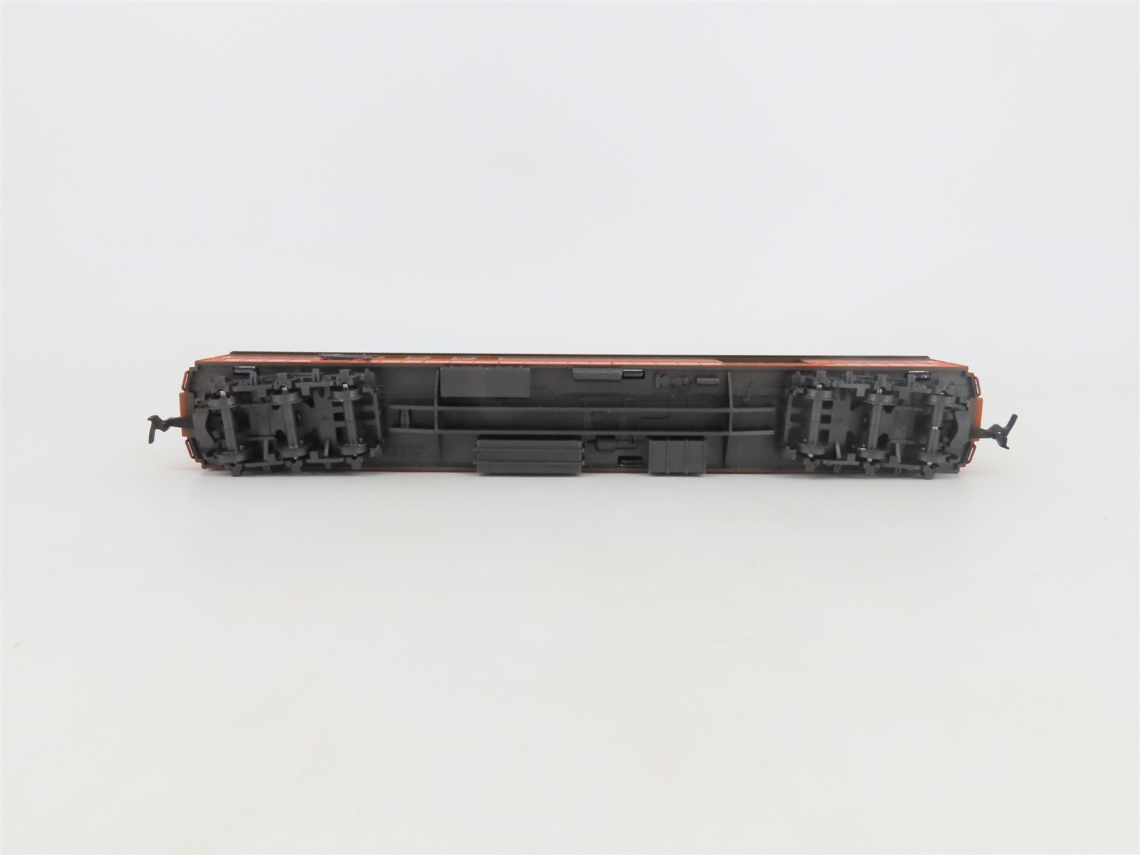 HO Scale Rivarossi 2847/0 MILW Milwaukee Road RPO/Baggage Passenger Car #412