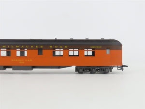 HO Scale Rivarossi 6019/0 CMSTP&P MILW Milwaukee Road Diner Passenger Car #5143