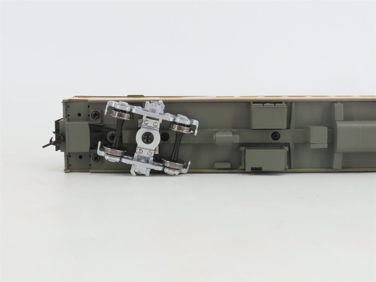 HO Walthers 932-9251 MILW Milwaukee Hiawatha Yellow 30-Seat Parlor Passenger Car