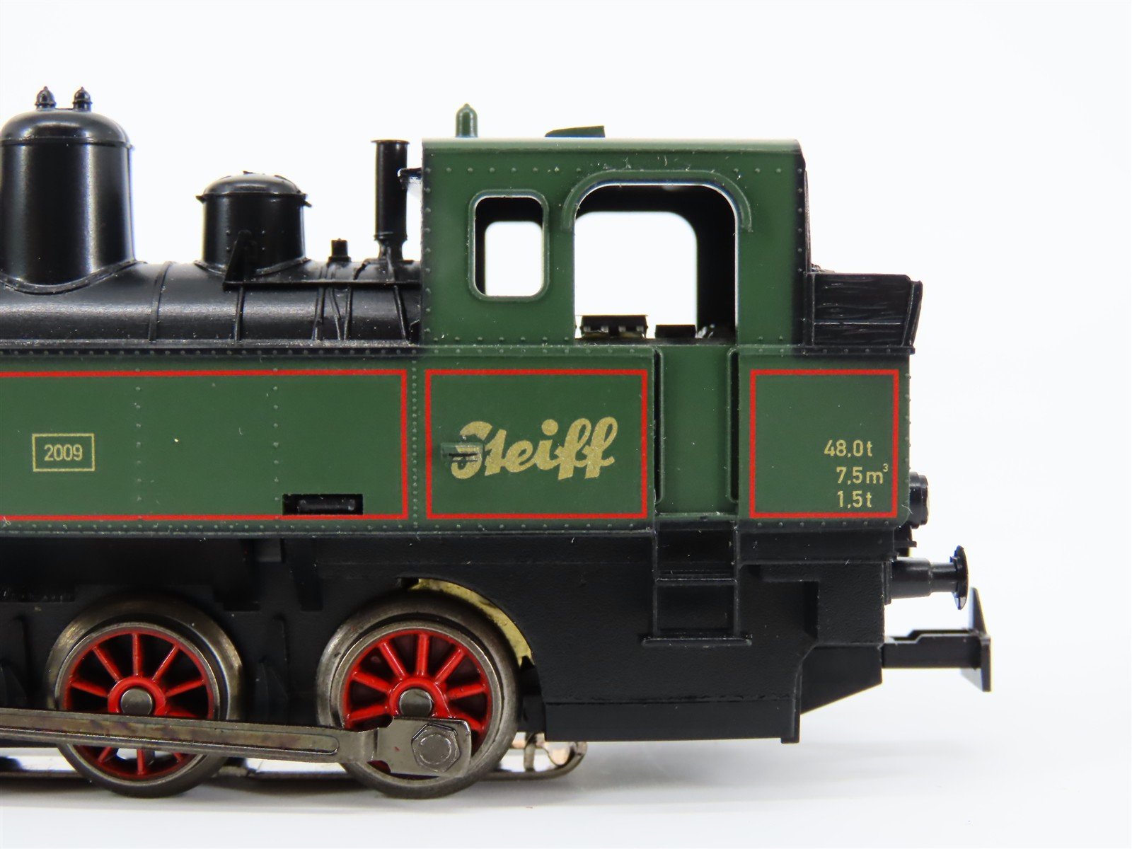 HO Scale 3-Rail AC Marklin Steiff 0-6-0T Tank Steam Locomotive #2009