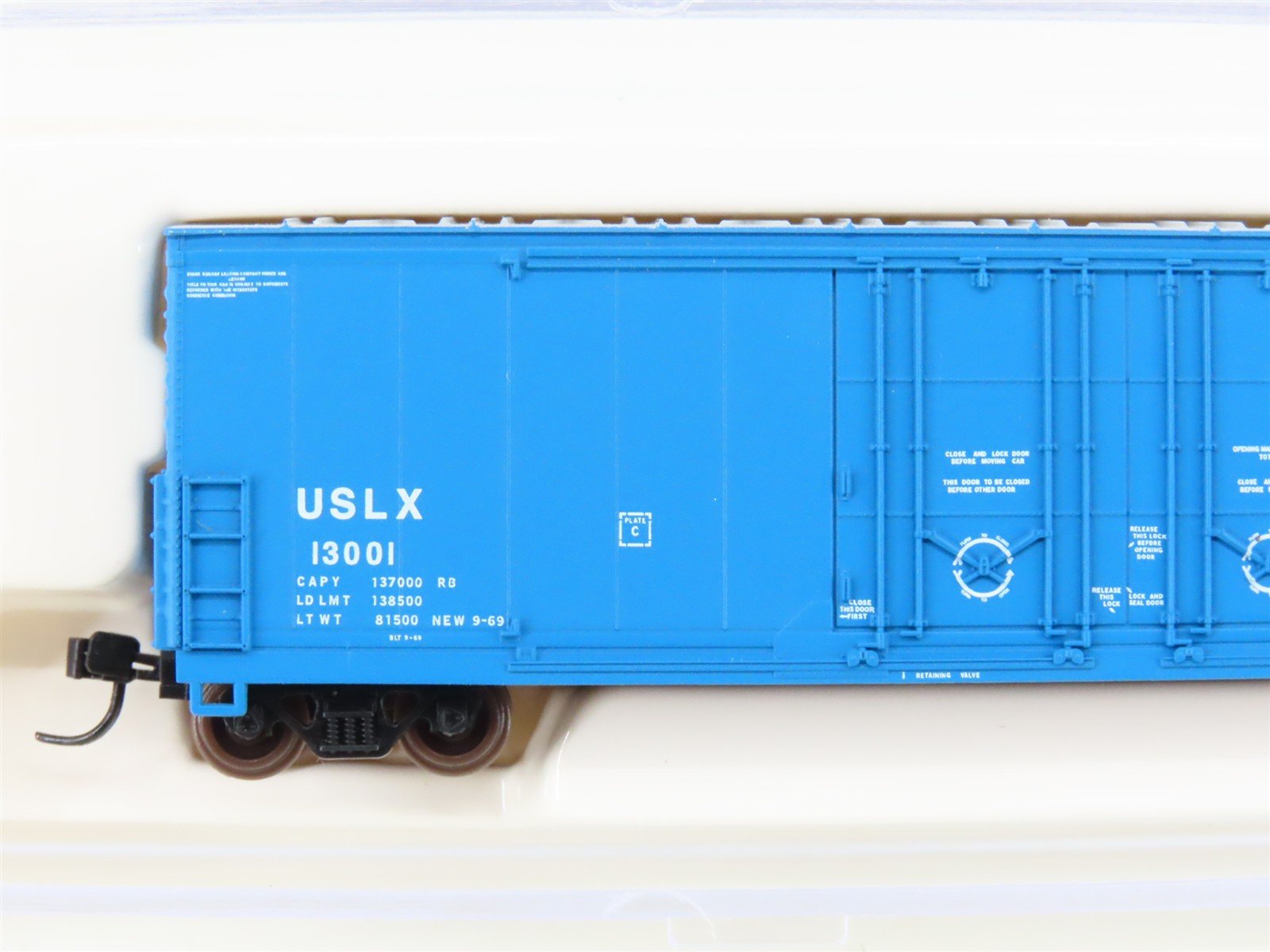 N Scale Atlas 31191 USLX Van Brode Milling Double Plug Door Box Car #13001
