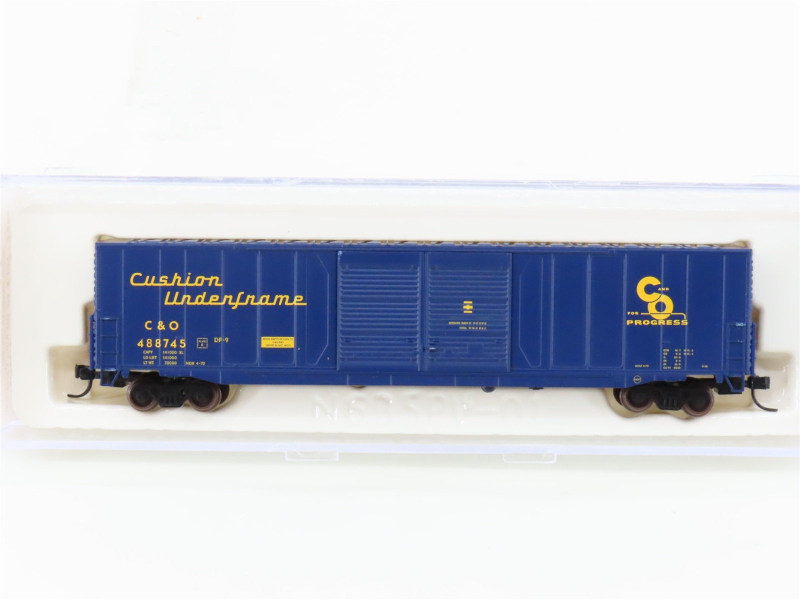 N Scale Atlas 36882 C&O Chesapeake & Ohio 60' Double Door Box Car #488745