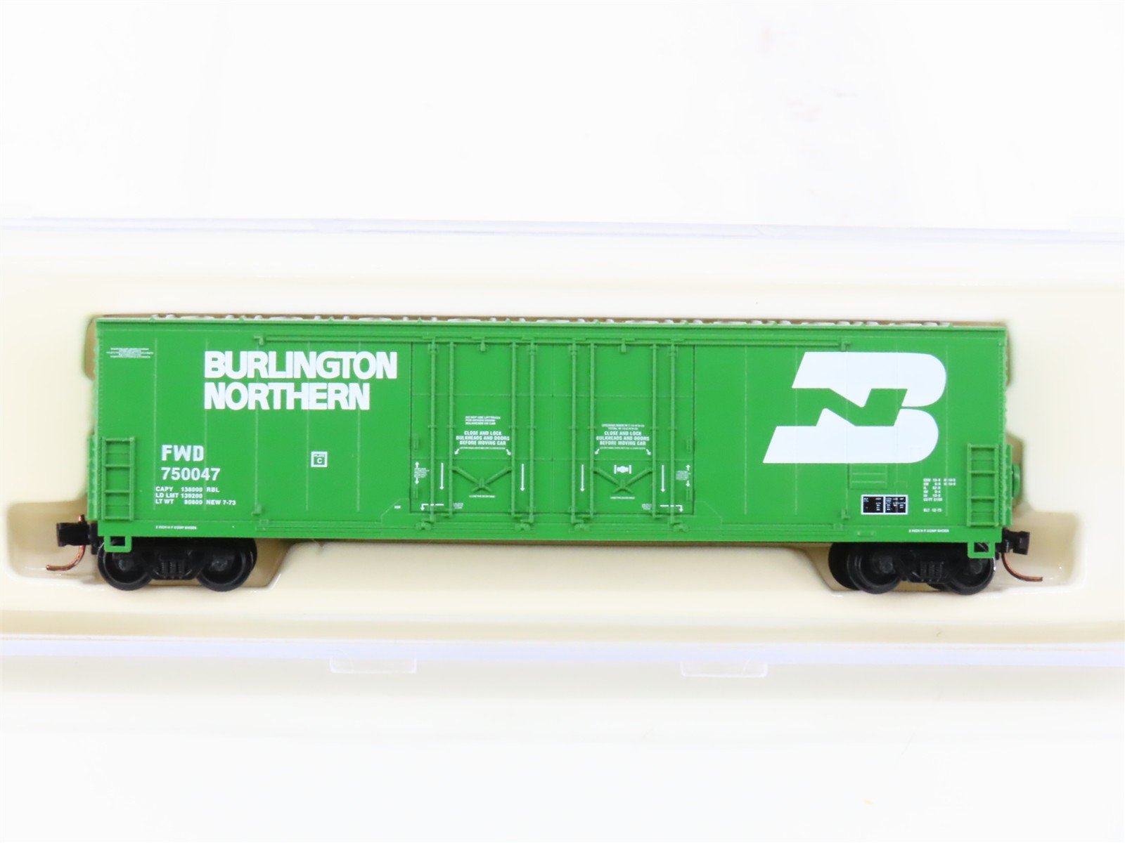 N Scale Atlas 31021 FWD BN Burlington Northern Double Plug Door Box Car #750047