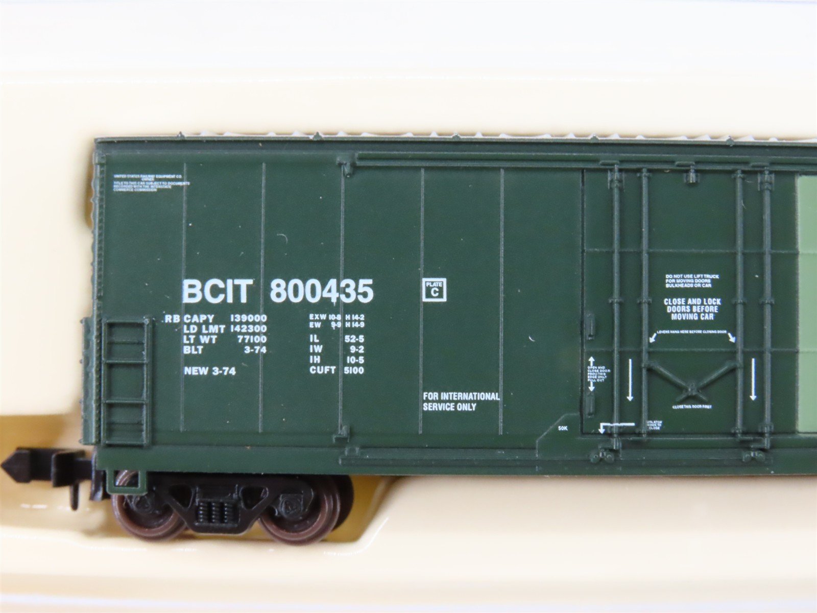 N Atlas 31001 BCIT British Columbia Railway Double Plug Door Box Car #800435