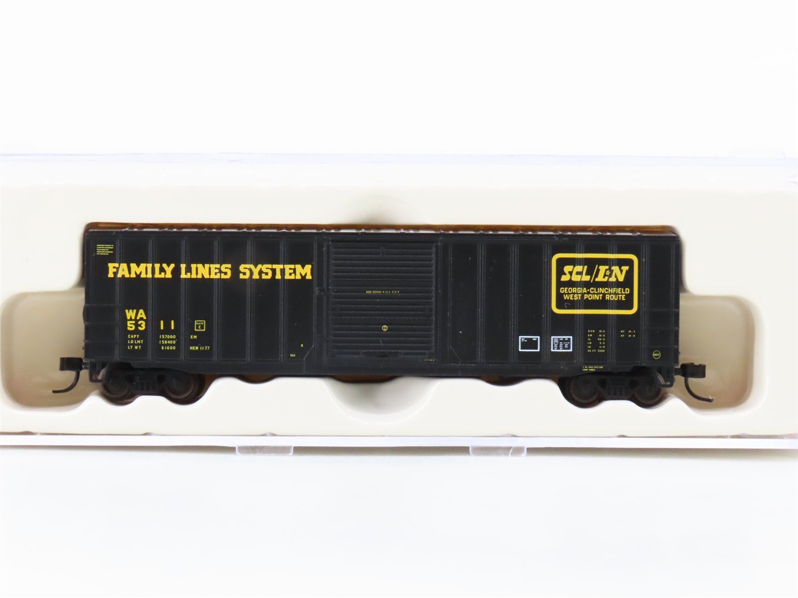 N Scale Atlas Trainman 39951 WA SCL/L&N Family Lines System 50' 6" Box Car #5311