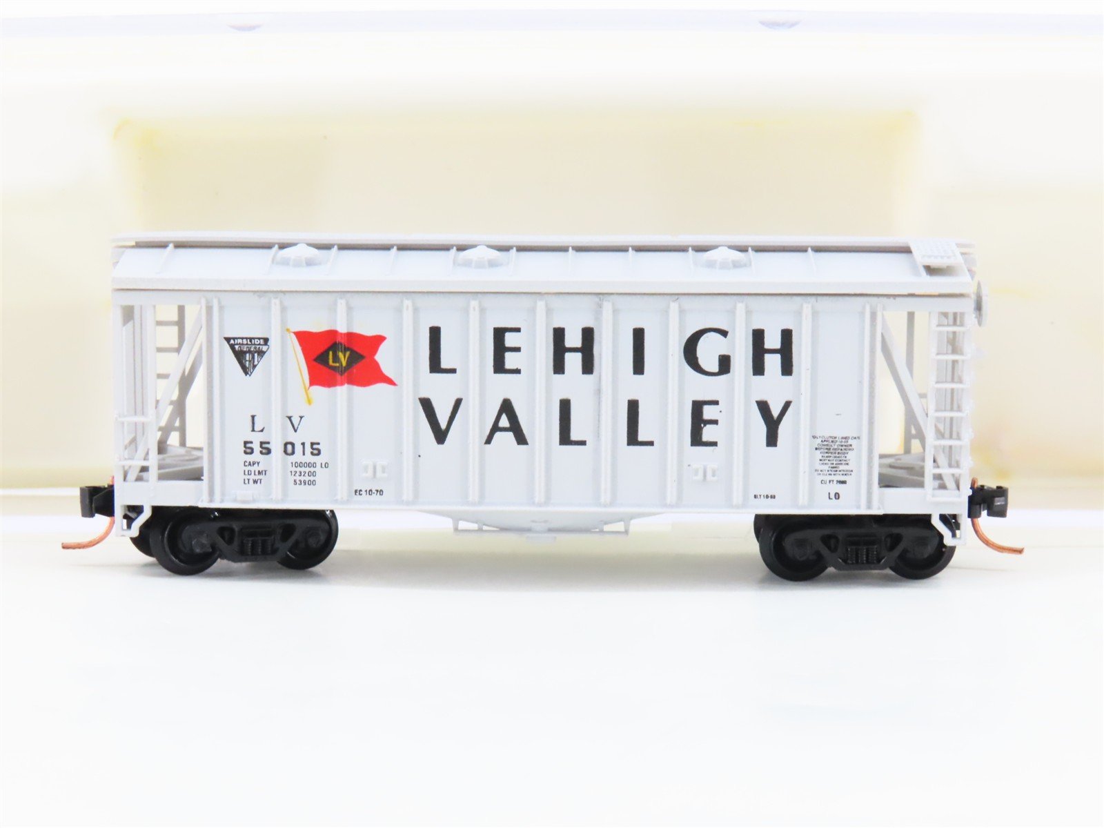 N Scale Atlas BLW 1015B LV Lehigh Valley Airslide Covered Hopper #55015