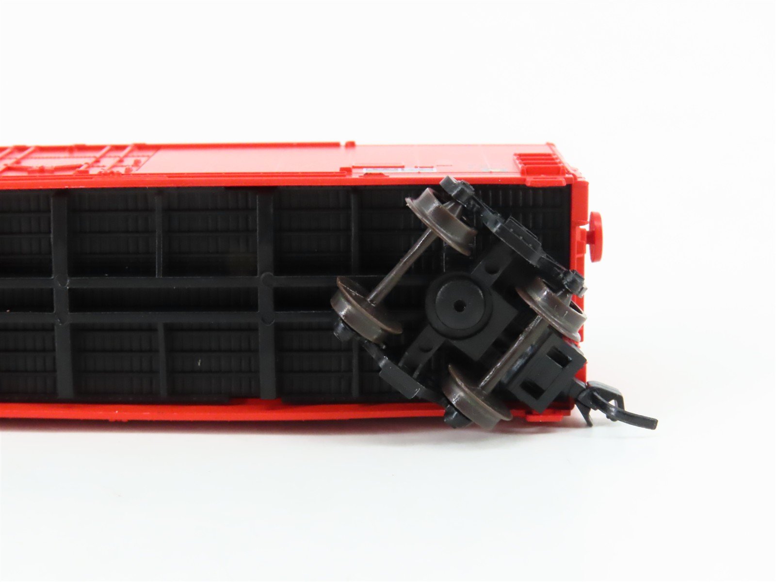 N Scale Atlas 50005210 USLX Astoria Plywood 53' Double Plug Door Box Car #10065