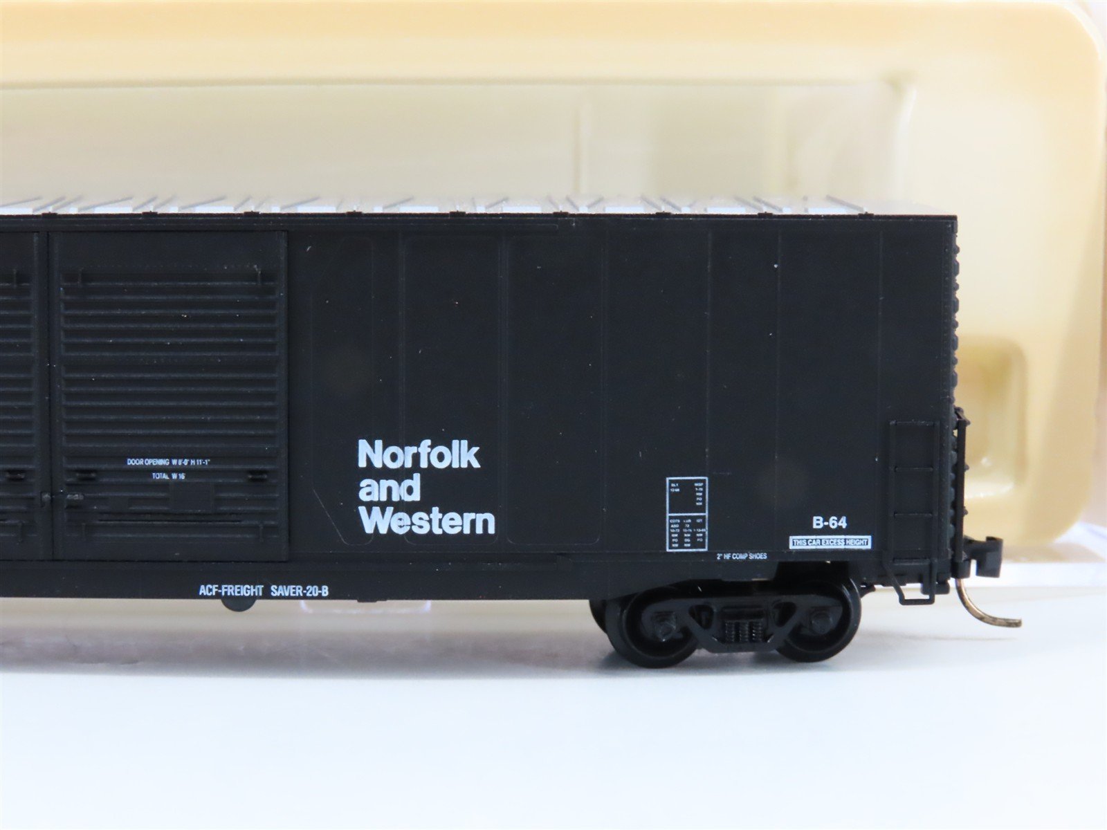 N Scale Atlas 36841 NW Norfolk Western 60' Double Door Box Car #600804DF