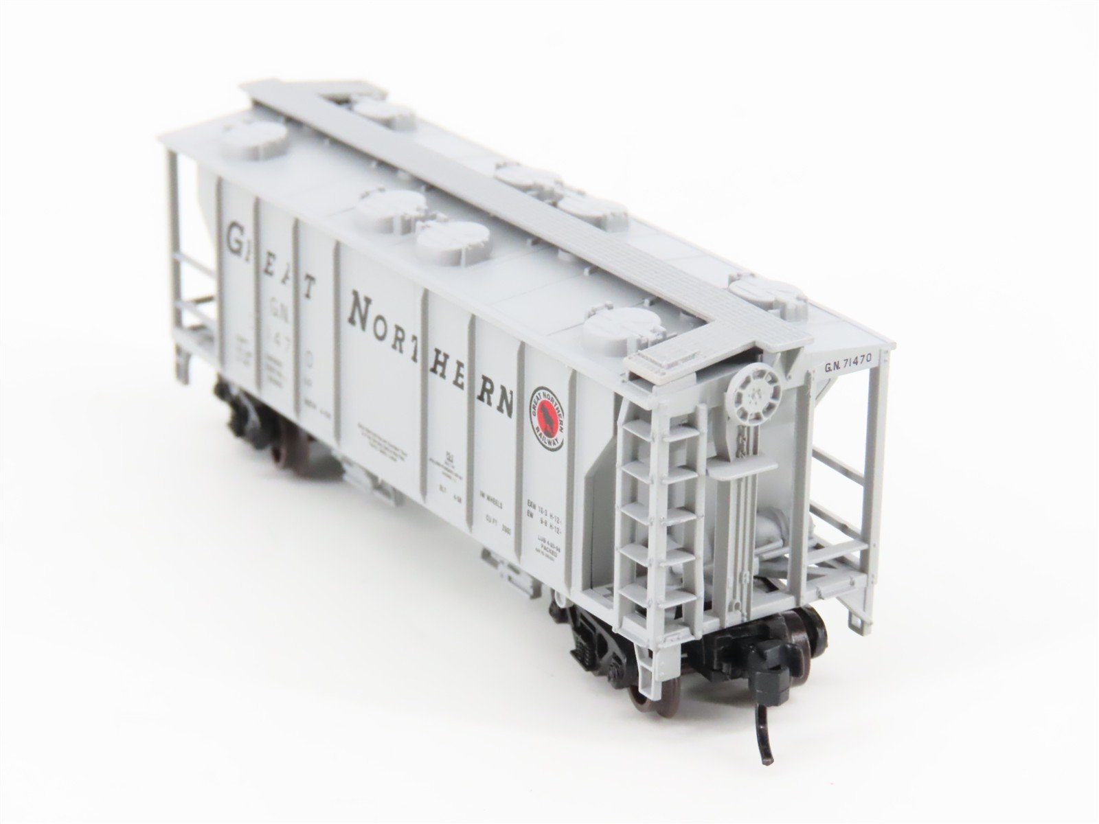 N Scale Atlas 3175 GN Great Northern Railway 2-Bay Covered Hopper #71470