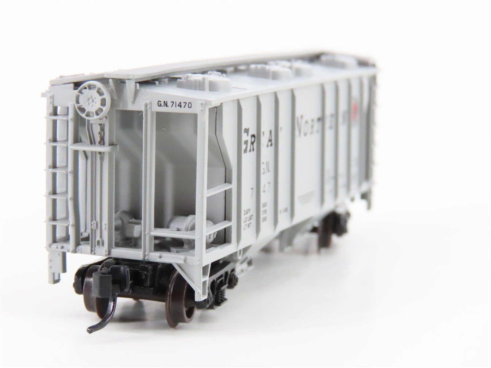 N Scale Atlas 3175 GN Great Northern Railway 2-Bay Covered Hopper #71470
