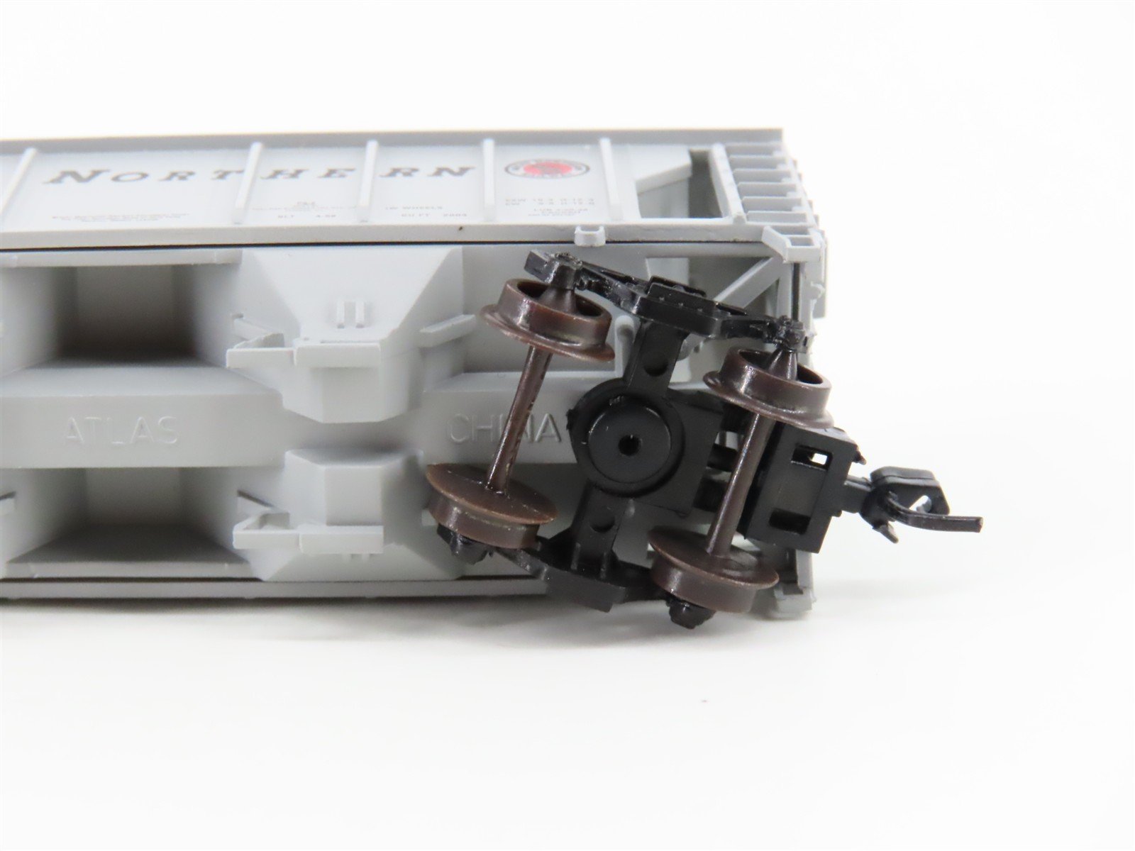 N Scale Atlas 3175 GN Great Northern Railway 2-Bay Covered Hopper #71470
