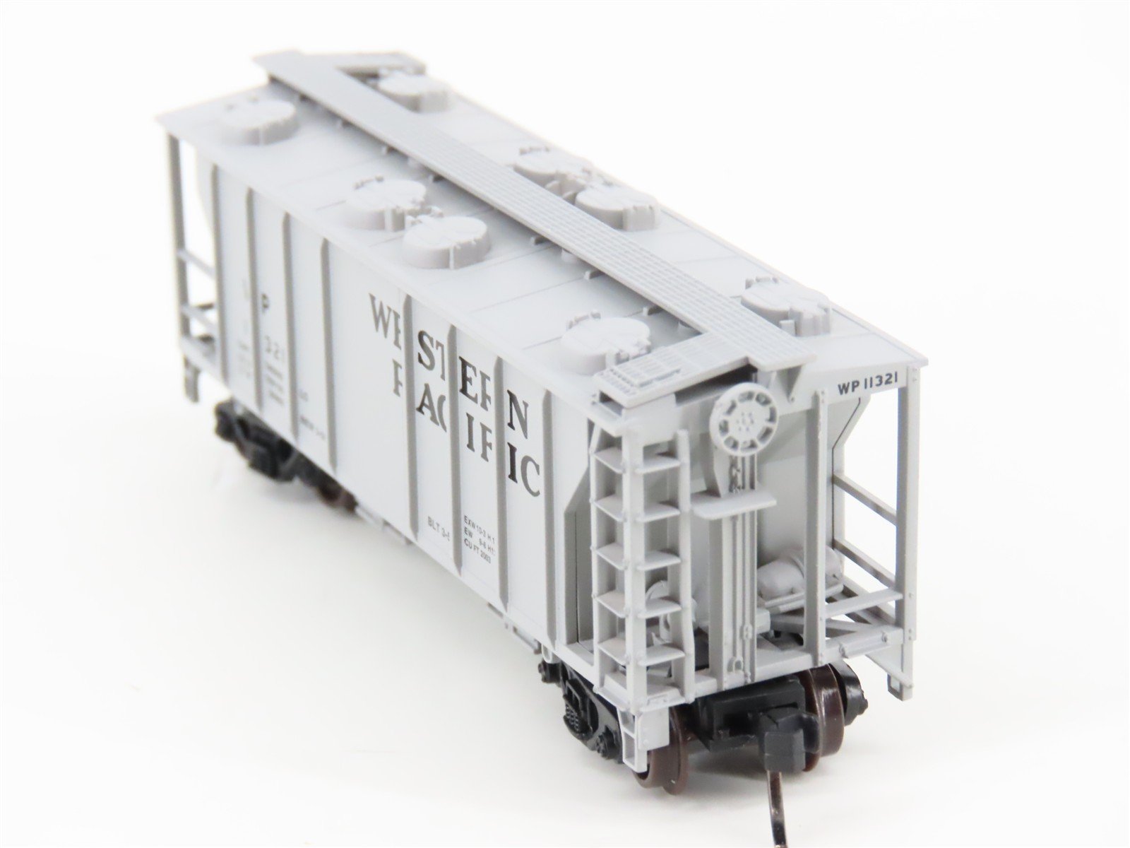N Scale Atlas 3177 WP Western Pacific Railroad 2-Bay Covered Hopper #11321