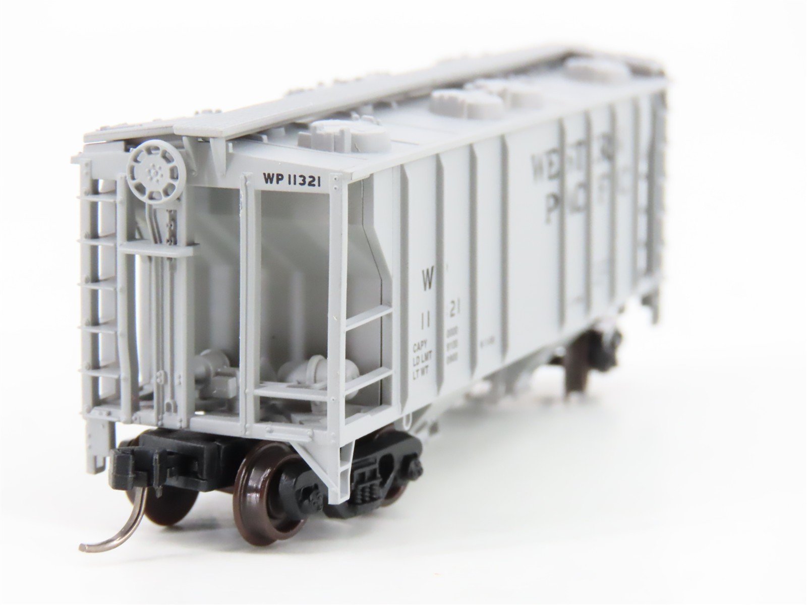 N Scale Atlas 3177 WP Western Pacific Railroad 2-Bay Covered Hopper #11321